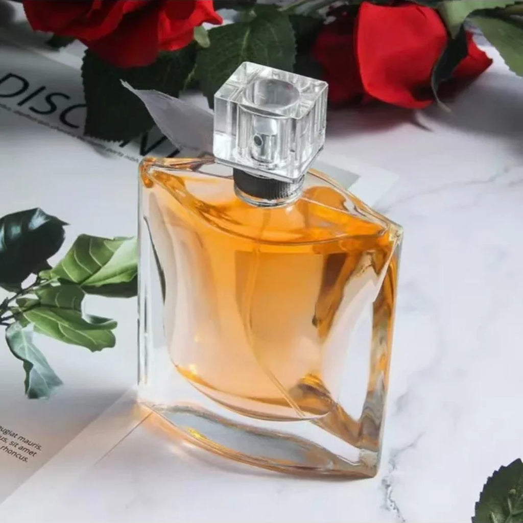 Parfum de marque 75 ml, senteur florale douce et élégante, parfum longue durée avec une sensation douce et sucrée, choix idéal pour une date.